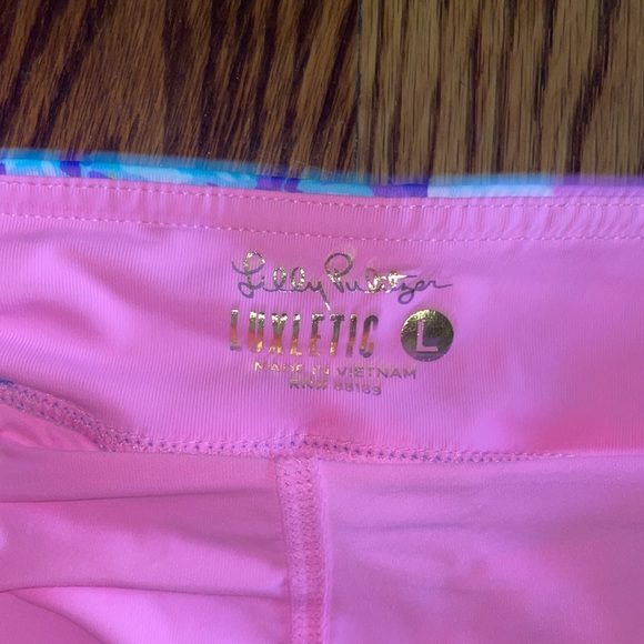 Lilly Pulitzer Luxletic Borealis Blue Social Sunset 13" Taye Skort UPF 50+ NWT - Picture 10 of 12